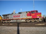 BNSF 787